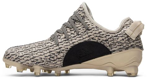 yeezy turtle dove cleats